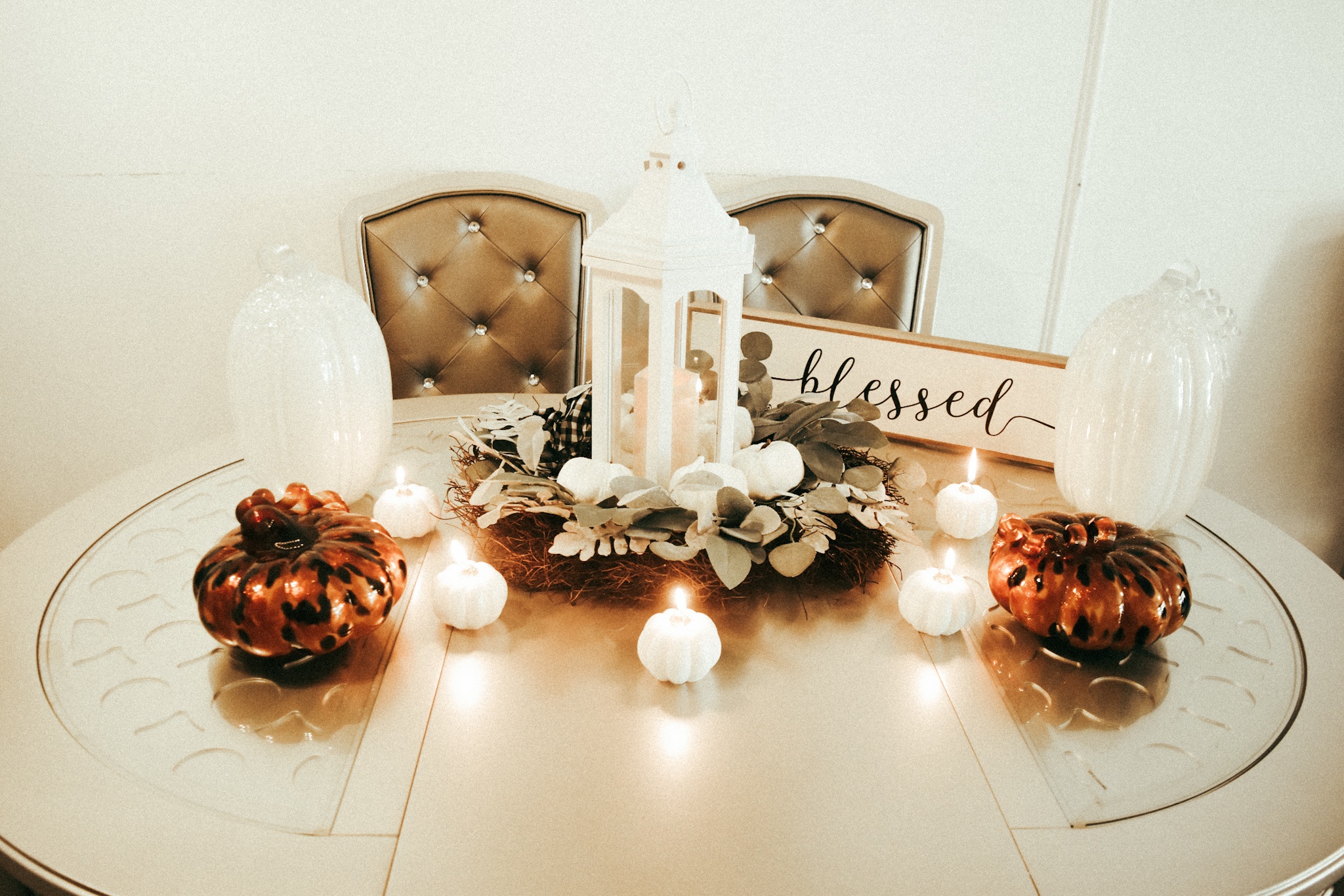 Simple Fall Dining Table Decor - Designz Of Every Square Foot ...